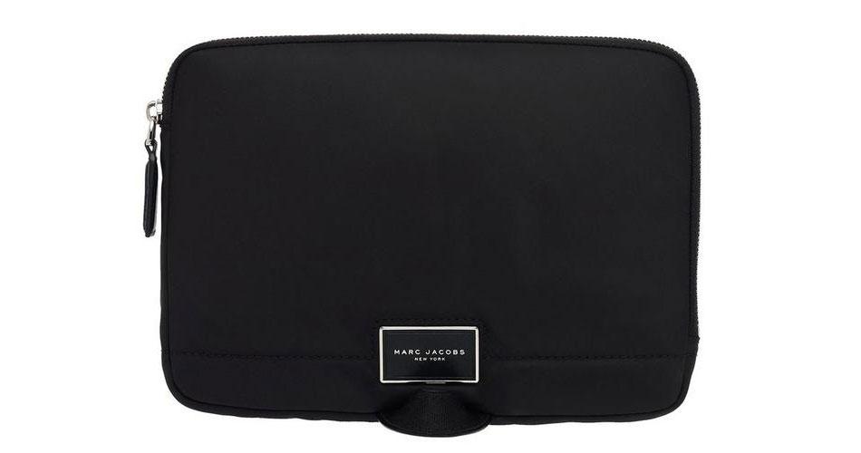 Tablets Take a Mallorca Vacation With the New Marc Jacobs Sleeve